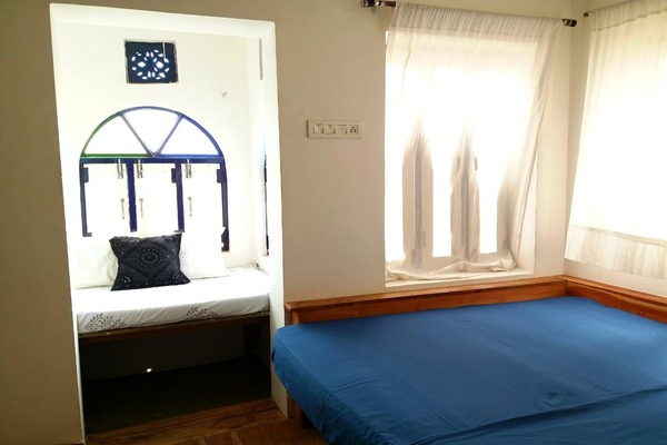 Hotel U Turn – Princess Room