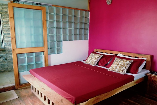 Hotel U Turn – Prince Room